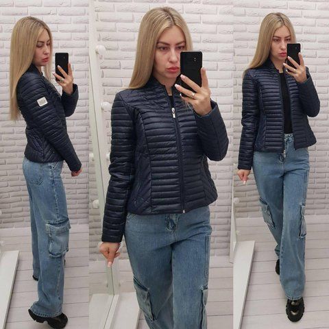 Жіноча класична стьобана куртка арт.470 темно-синього кольору/ синій 470 фото