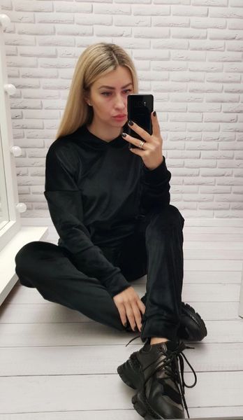 Модний плюшевий жіночий костюм з велюру (велюровий) арт.А419/1 Чорний /чорного кольору А419/1 фото